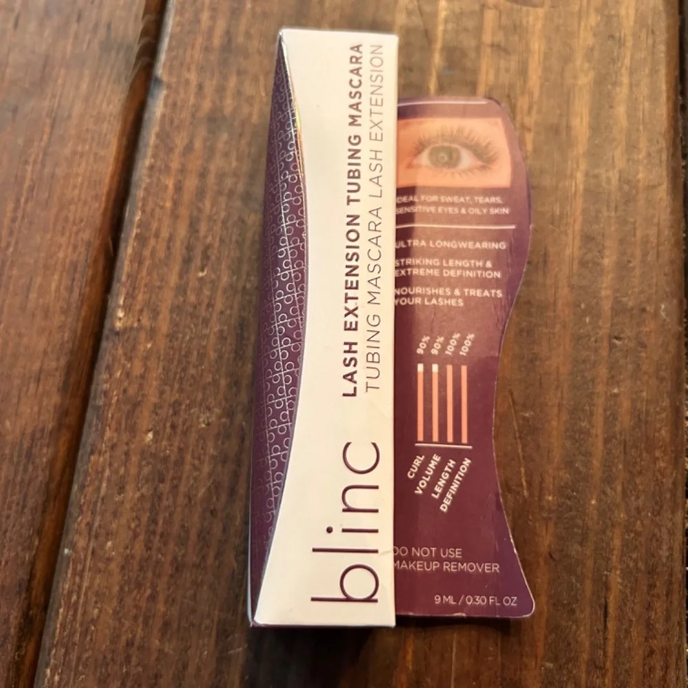 NIB Blinc lash extension tubing mascara In Black